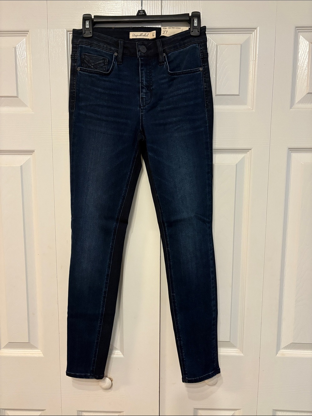 Unpublished Women’s Dark Blue Skinny Jeans - 689